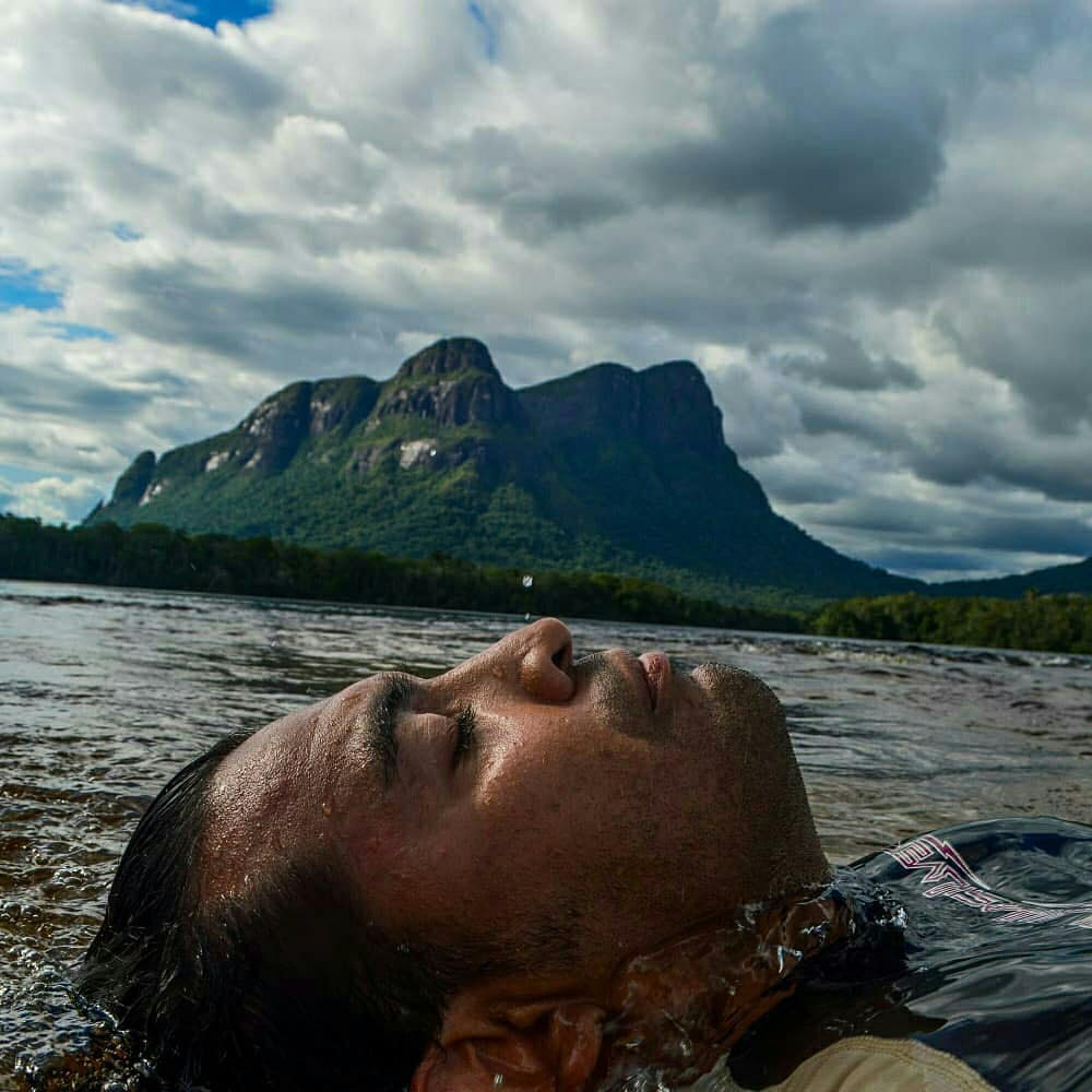 Легенды Венесуэлы. Серро Аутана — амазонское Дерево Жизни.