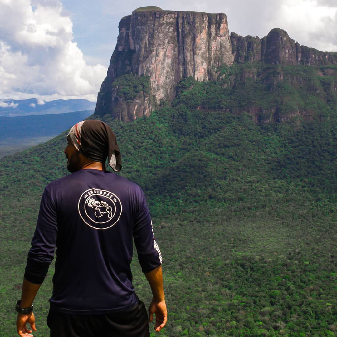 Легенды Венесуэлы. Серро Аутана — амазонское Дерево Жизни.