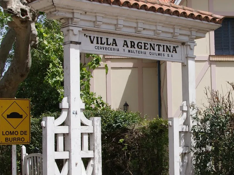 Вилла Аргентина — баррио для работников пивоварни Quilmes
