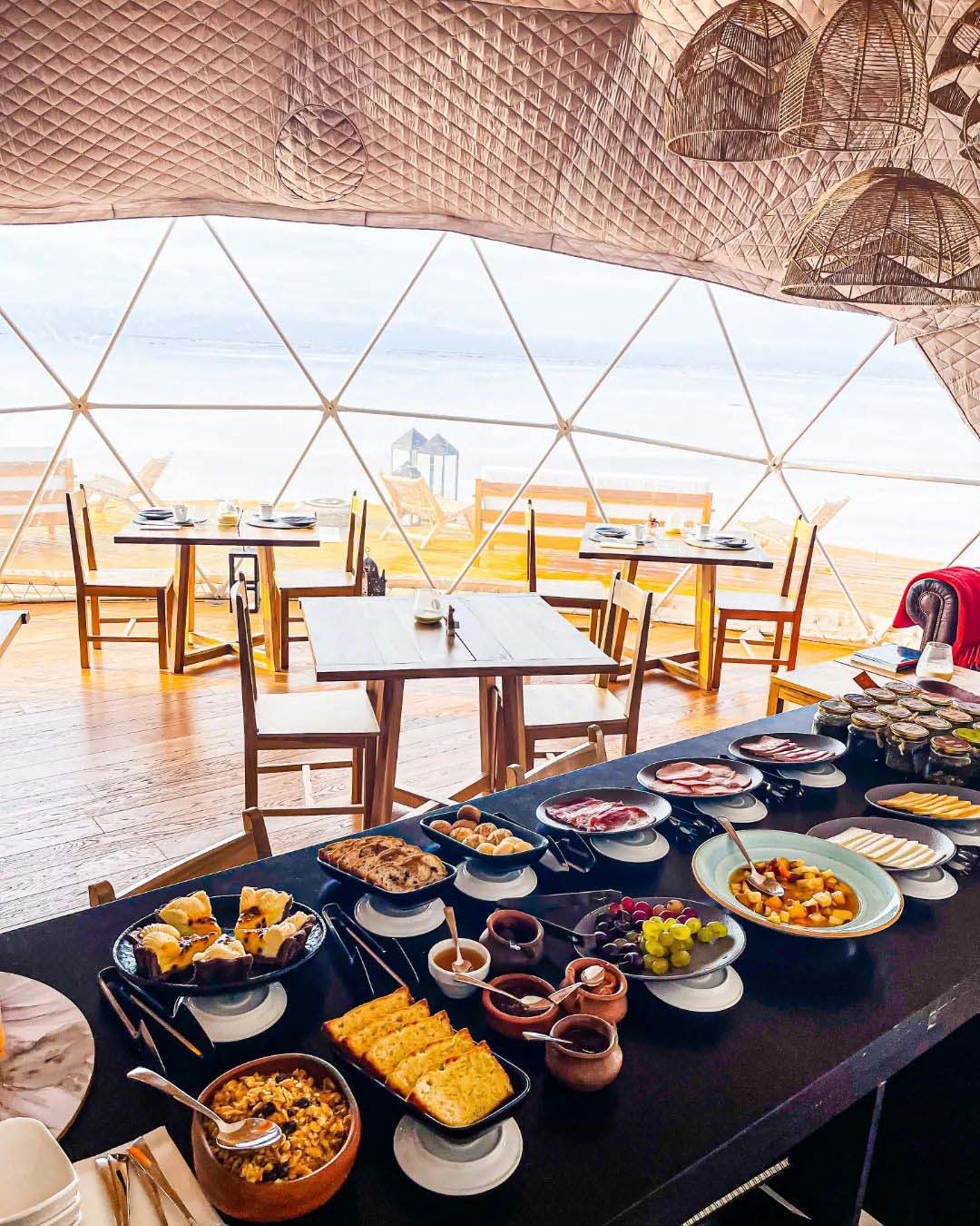 5 уникальных мест Аргентины где можно пожить в кемпингах с комфортом люкс 