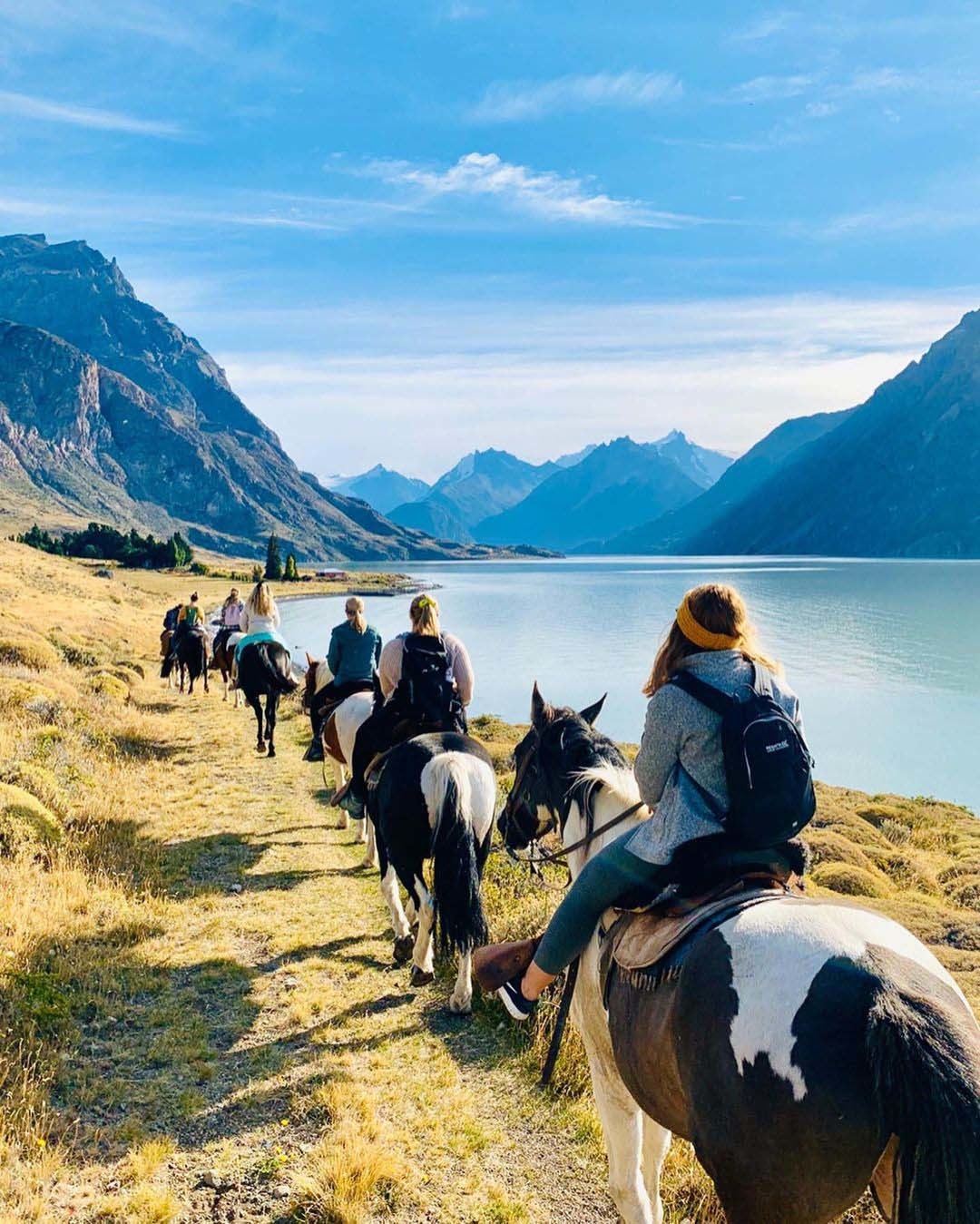 Озеро Архентино — самое большое в Патагонии