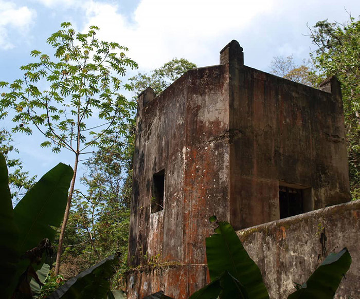 Доктор Готфрид Кнохе — Франкенштейн Карибского моря
