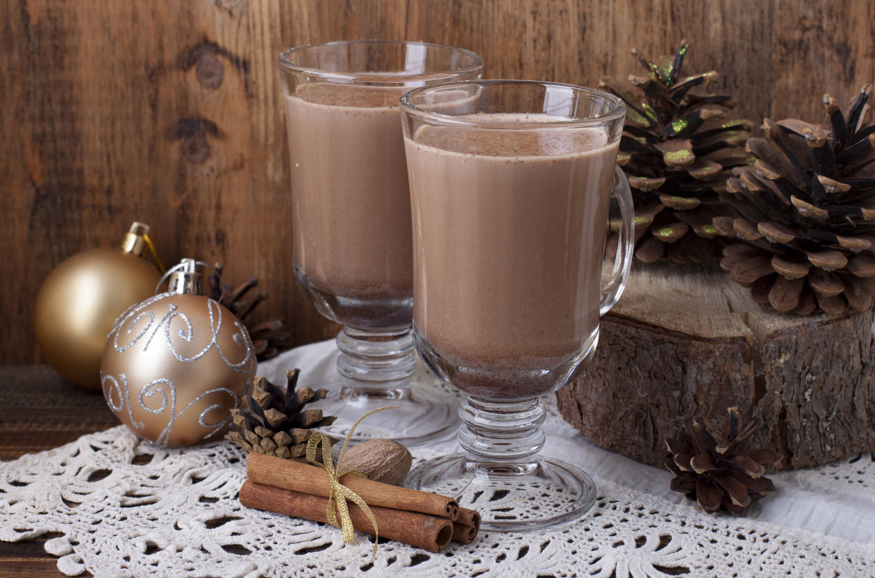 История и 4 рецепта Сливочного пунша из Венесуэлы