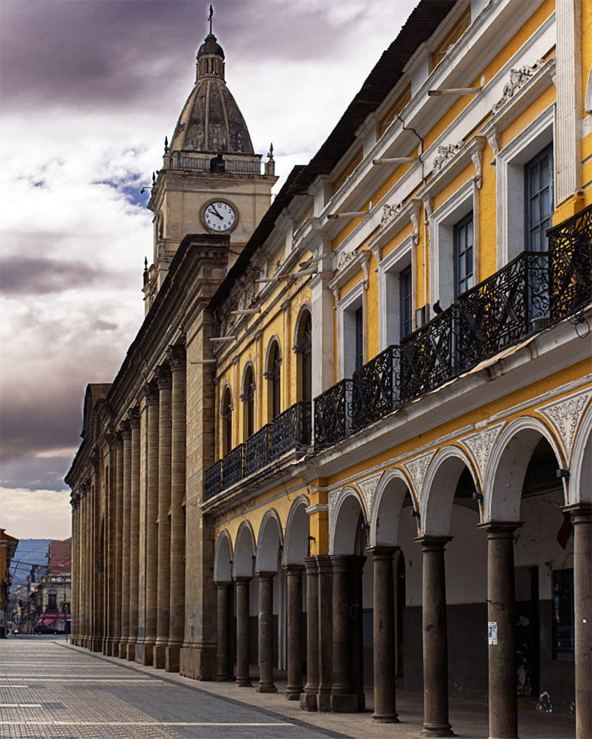 Колониальное наследие Боливии